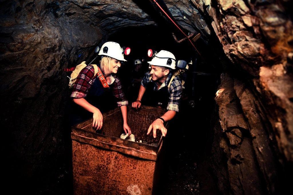 منجم الذهب المركزي ديبوراه